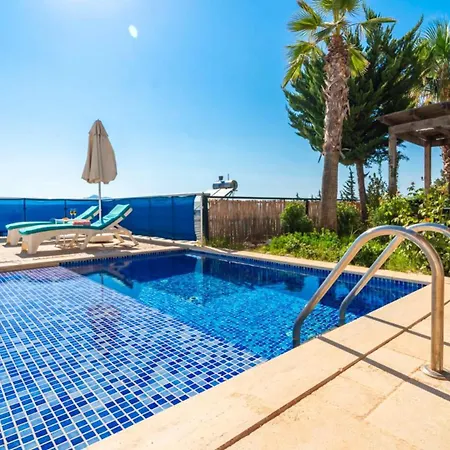 1 Bedroom Villa *